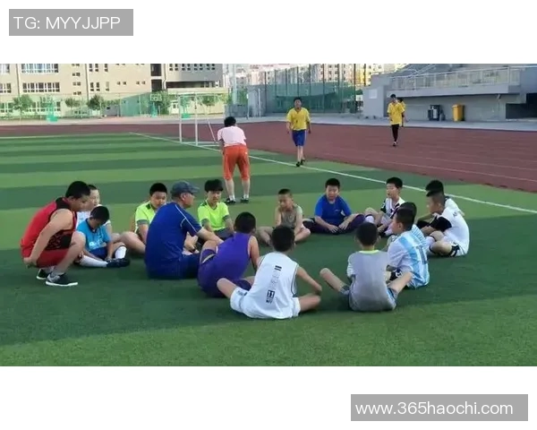 陈军专访：从绿茵场到人生舞台的足球旅程回顾与反思