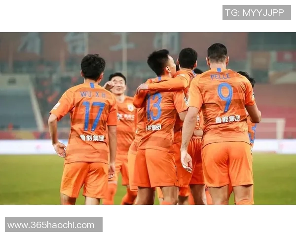 鲁能与上港激战回顾精彩瞬间解析与战术分析